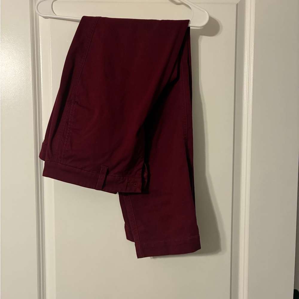 WomenBurgundy Chino Pants